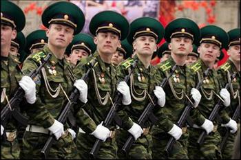 Российская армия переодевается